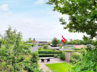 8 person holiday home in Sæby-By Traum - Sæby - 8