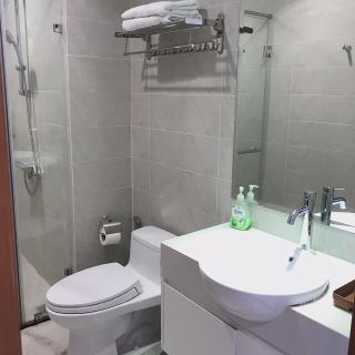 1 Bedroom Apartment at Vinhomes Central Park - Ho Chi Minh City - 3