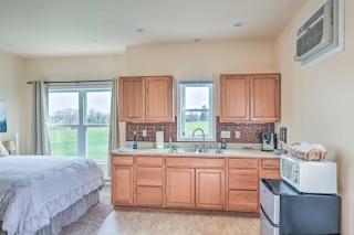 Geneva Studio, 3 Miles to Seneca Lake! - 3