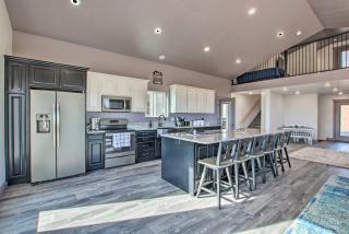 Spacious Home with Mtn Views 2 Mi to Bear Lake! - Garden City - 3