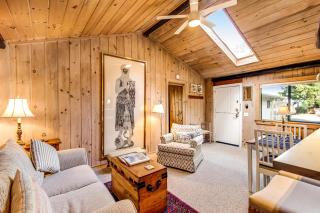 Cozy Cottage by the Sea - Langley - 5