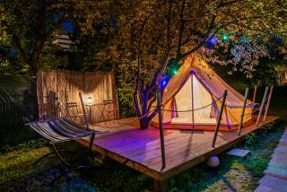 Dragonfly Gardens Urban Glamping Brasov - Braşov - 9