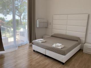 Hotel Artemide Mare - Paestum - 2