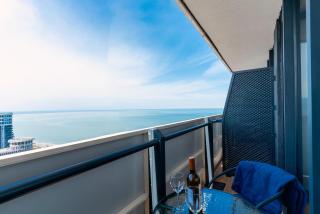 Batumi ORBI Blue Sky Apartments - 4