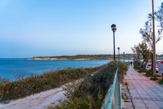 Sea-View 3 bedroom Apartment - Sleeps 8 - 6