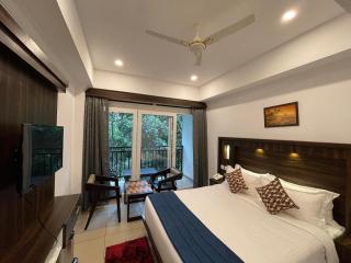 AMUSE VISTA RESORTS AND SPA - Anachal - 7