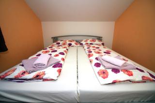 4 Bedroom Guest House in Tisno - Tisno - 3