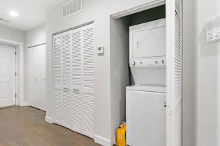 2BR Trendy Urban Apartment - Division 102W 202W 302W REP - Chicago - 5