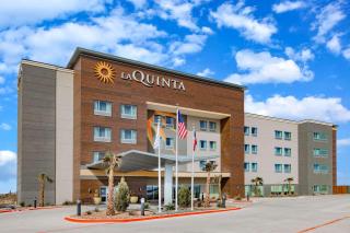 La Quinta Inn & Suites by Wyndham Fort Stockton Northeast - Fort Stockton - 0