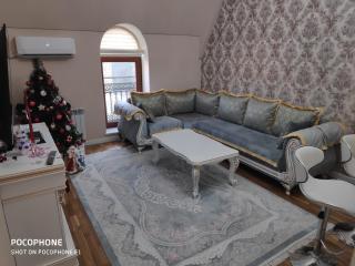 Guest house boulevard 1 - 2