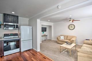 Convenient Burien Getaway 12 Mi to Dtwn SEA! - Burien - 4