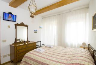 Cheap Apartment in The Old Village - Colle di Val d'Elsa - 3