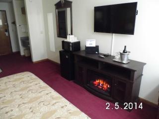 Rodeway Inn - 3