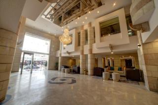 Crystal Hotel - 1