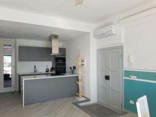 Mori's Beautiful Sea front Apartment - With A.C. - Monterosso al Mare - 2