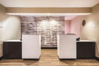 La Quinta by Wyndham Ely - 8