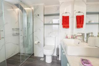 Sea View Penthouse with Roof Garden - 6