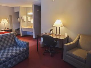 Blackstone Lodge and Suites - Lead - 7