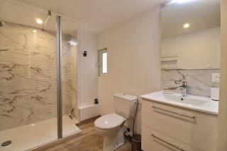 L'Appart Magnifique 40m2 idéalement situé au coeur des Remparts - Avignon - 3