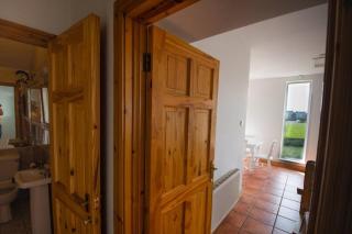 Fishermans Cottage Stunning Two Bedroom with Views close to town - 1