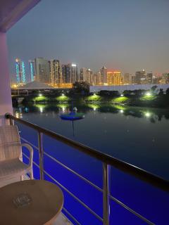 C Hotel - Manama - 8