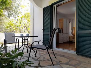 Queen Bay studios - Vassiliki - 5