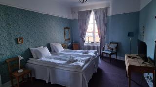 Leopold Boutique Hotel - 2