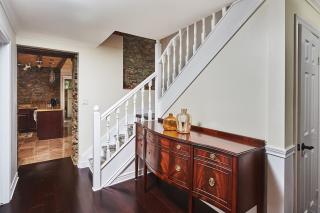 Arrowstone Farmhouse in Historic Old Town - Niagara on the Lake - 7