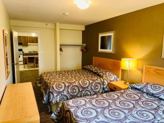 Toronto Lakeshore Hotel - 2