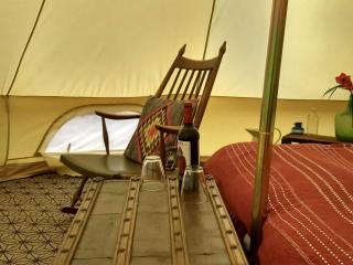 Romantic Safari tent - 9