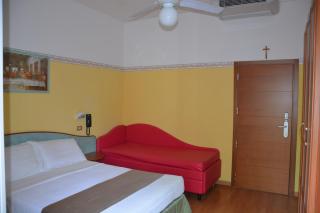 Hotel Sympathy - 2