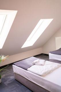 SUNNYHOME Monteurwohnungen und Apartments nahe Regensburg - Obertraubling - 1
