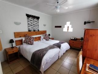 Aanhuizen Guest House - 4