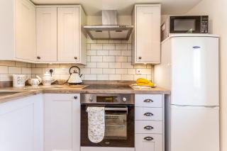 Bridge Farm Holiday Cottages - Cow Honeybourne - 2