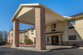 Comfort Inn & Suites - Paw Paw - 8