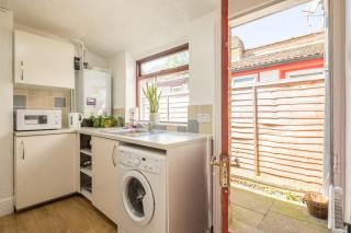 Wimborne House, 3BR, Airport, M1, 6 beds - 7