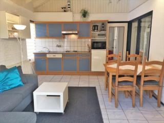ON135 De Zeemeeuw, holiday home with garden - Oostkapelle - 0