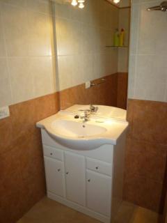 beach 400mtr, top of mountain with spectacular surround view 200mtr - Los Cristianos - 5