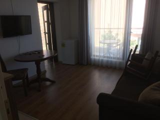Villa Milagro Apartments - 5