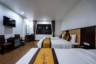 LUXURY II HOTEL - 3