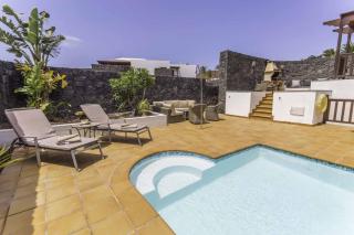 Villa Azure - LH122 By Villas Now Ltd - Playa Blanca - 1