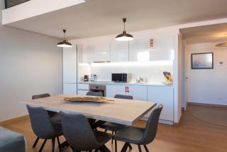 Modern Loft with AC in Downtown Porto by LovelyStay - 9