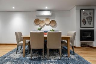 17 Marine, 2 Bedroom Sea-Facing Apt101 - Hermanus - 3