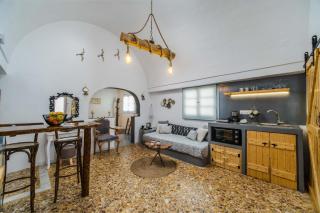 Asera Suites - Prive jacuzzi - Kamari - 1