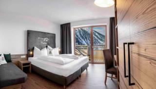 Berghotel & Gasthof Marlstein - Oetz - 8