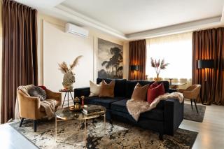 Qult - The Aristocrat - Bucarest - 9