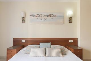 LETS HOLIDAYS Beautiful apartment in the center of tossa de mar - 1