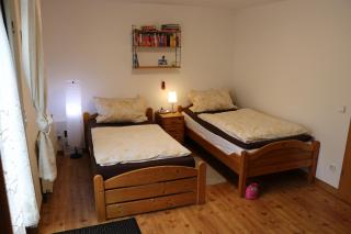 Zentrumsnahe u. Kinderfreu. Ferienwohnung mit 86m² - Müllheim - 4