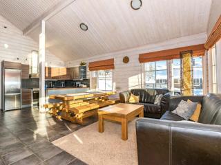 Holiday Home Aurinko-saaga 4 paritalo by Interhome - Hyrynsalmi - 5