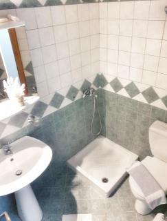 Orange Apartments - 1